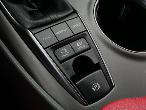 Certified 2024 Toyota Camry XSE image 28