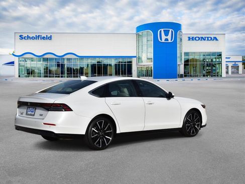 New 2025 Honda Accord Touring image 3