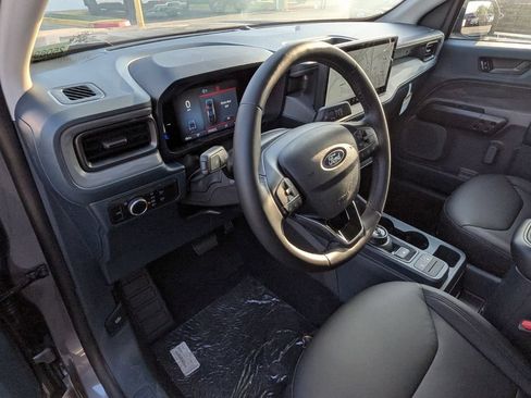 New 2025 Ford Maverick XLT w/ XLT Luxury Package AWD/4WD image 12