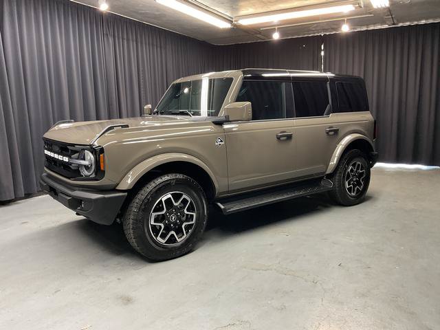 Used 2026 Ford Bronco Outer Banks AWD/4WD image 3