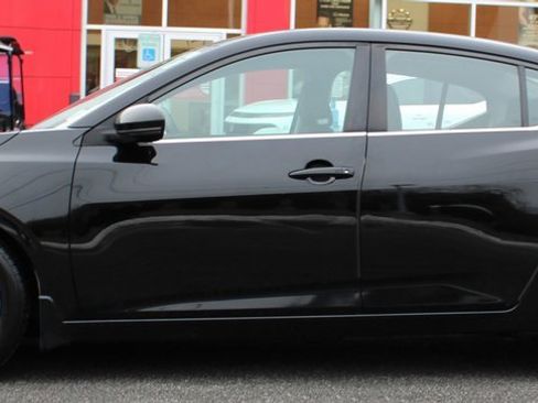 Certified 2020 Nissan Sentra SV w/ Electronics Package image 8