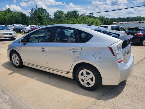 Used 2011 Toyota Prius Two FWD image 12