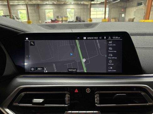 Used 2022 BMW X5 xDrive45e image 20