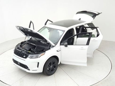 Used 2025 Land Rover Discovery Sport S image 15