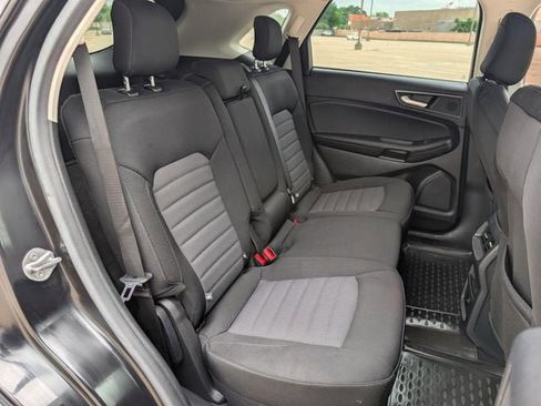 Used 2022 Ford Edge SE w/ Black Appearance Package image 26