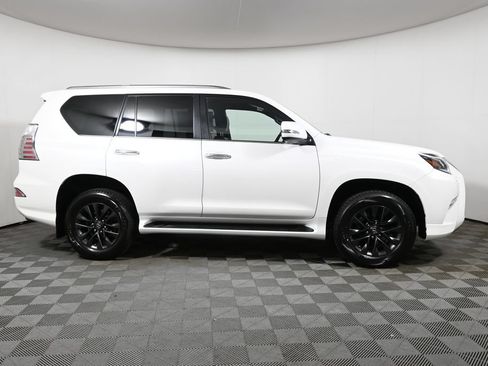 Used 2023 Lexus GX 460 Premium w/ Premium Package AWD/4WD image 8