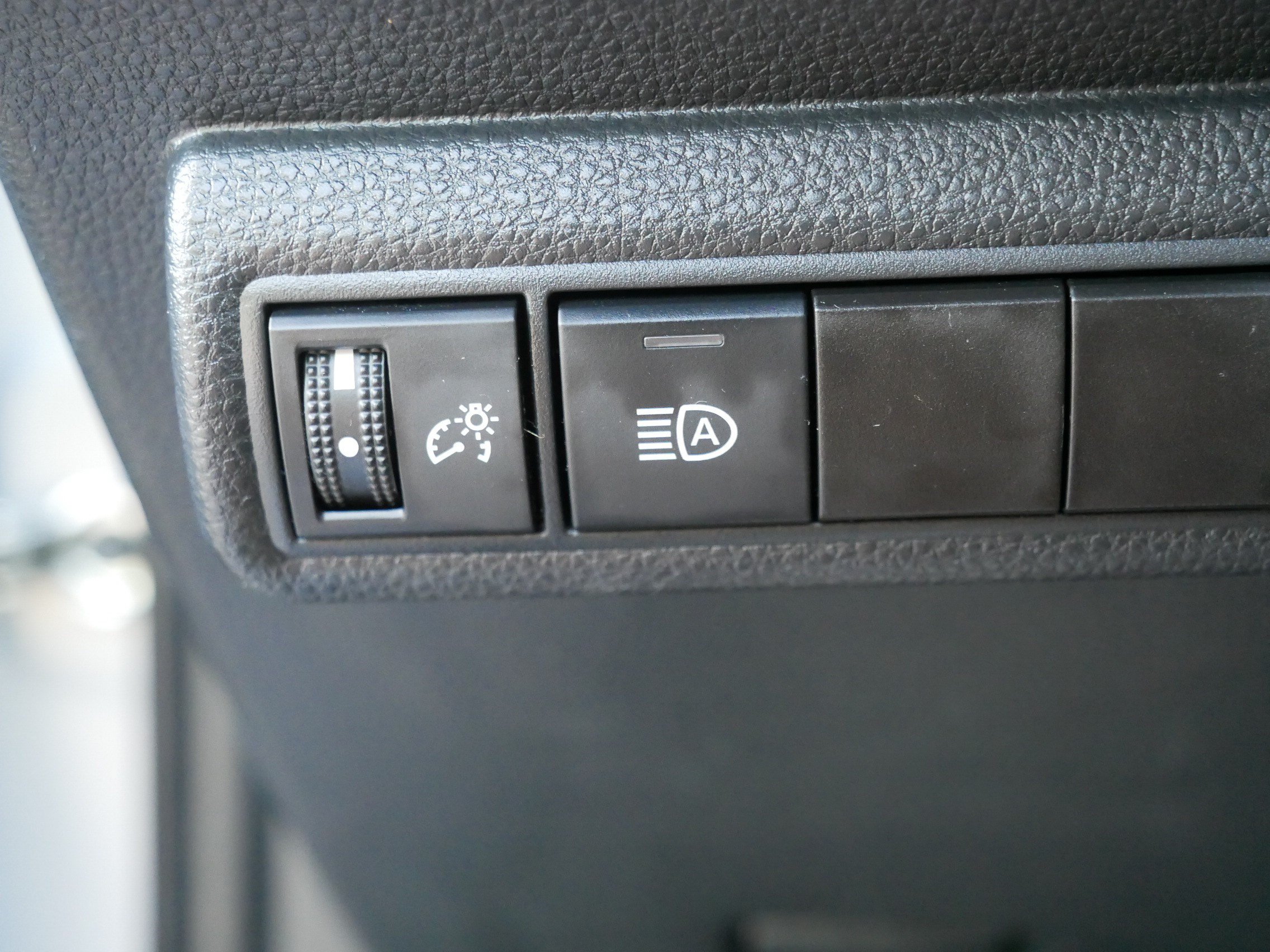 Used 2023 Toyota Corolla XSE w/ Carpet Mat Package (TMS) FWD image 26