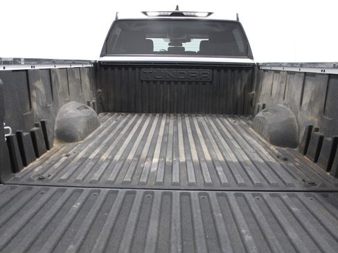 Used 2022 Toyota Tundra SR5 w/ Convenience Package RWD image 20