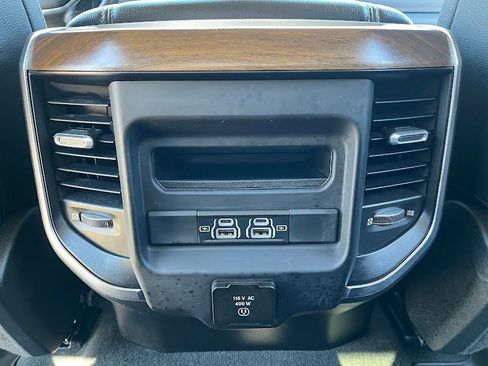Used 2022 RAM 1500 Laramie image 43