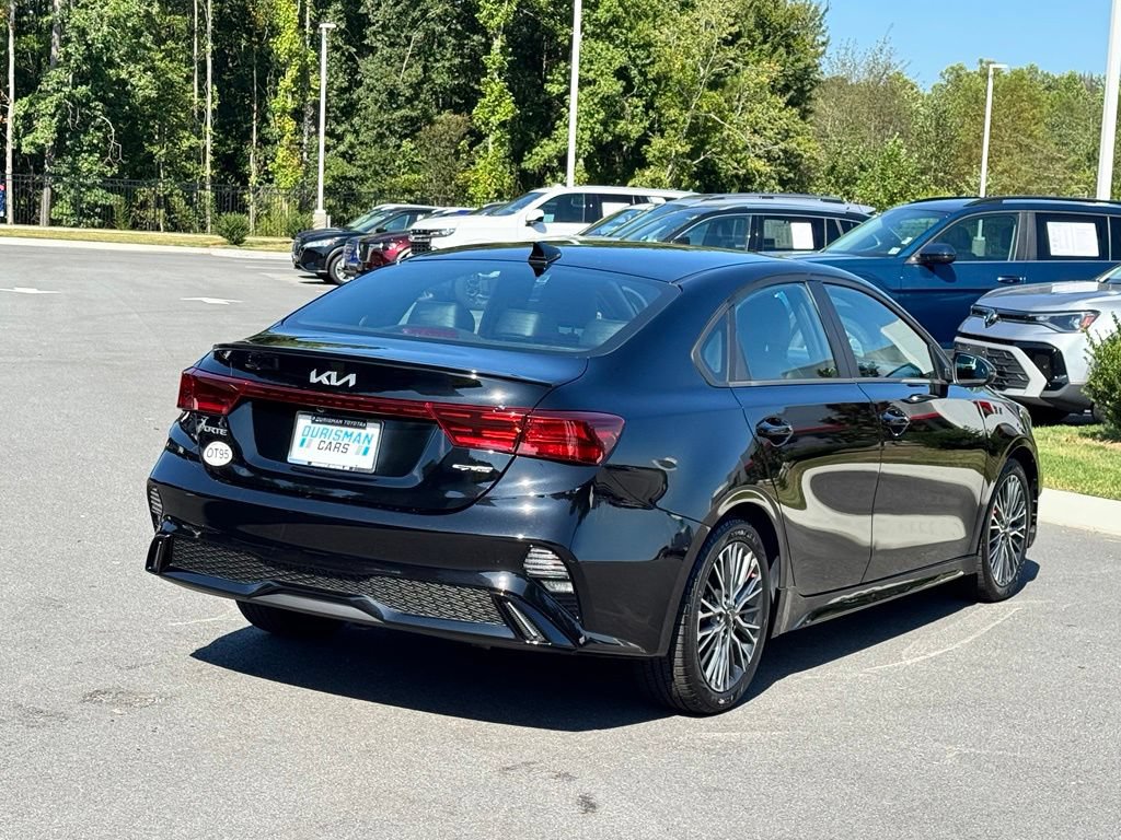 Used 2024 Kia Forte GT-Line w/ GT-Line Premium Package FWD image 9