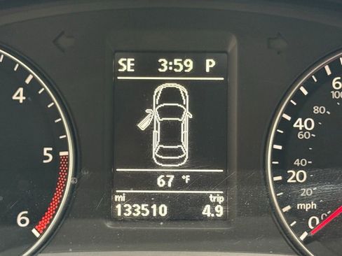 Used 2014 Volkswagen Passat TDI SE FWD image 14