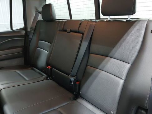 Used 2023 Honda Ridgeline RTL-E image 13