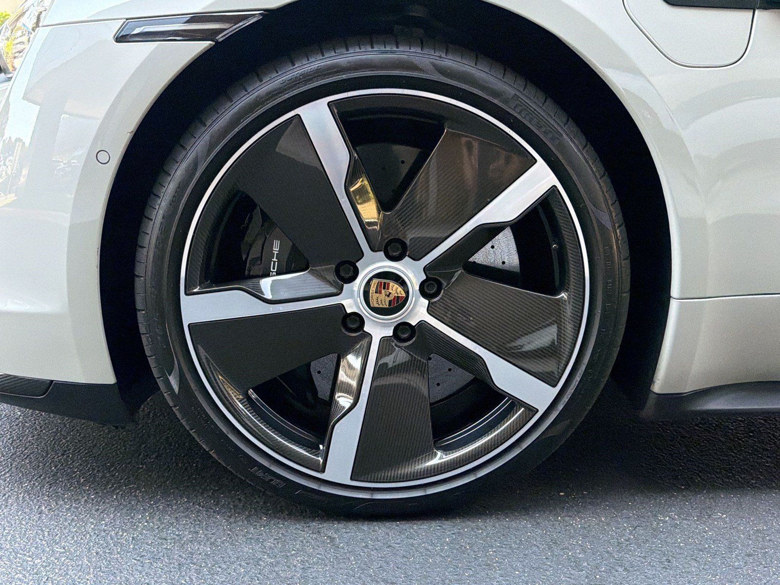 Used 2022 Porsche Taycan Turbo S AWD/4WD image 13
