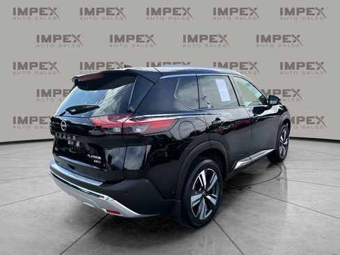 Used 2023 Nissan Rogue Platinum w/ Platinum Premium Package AWD/4WD image 3
