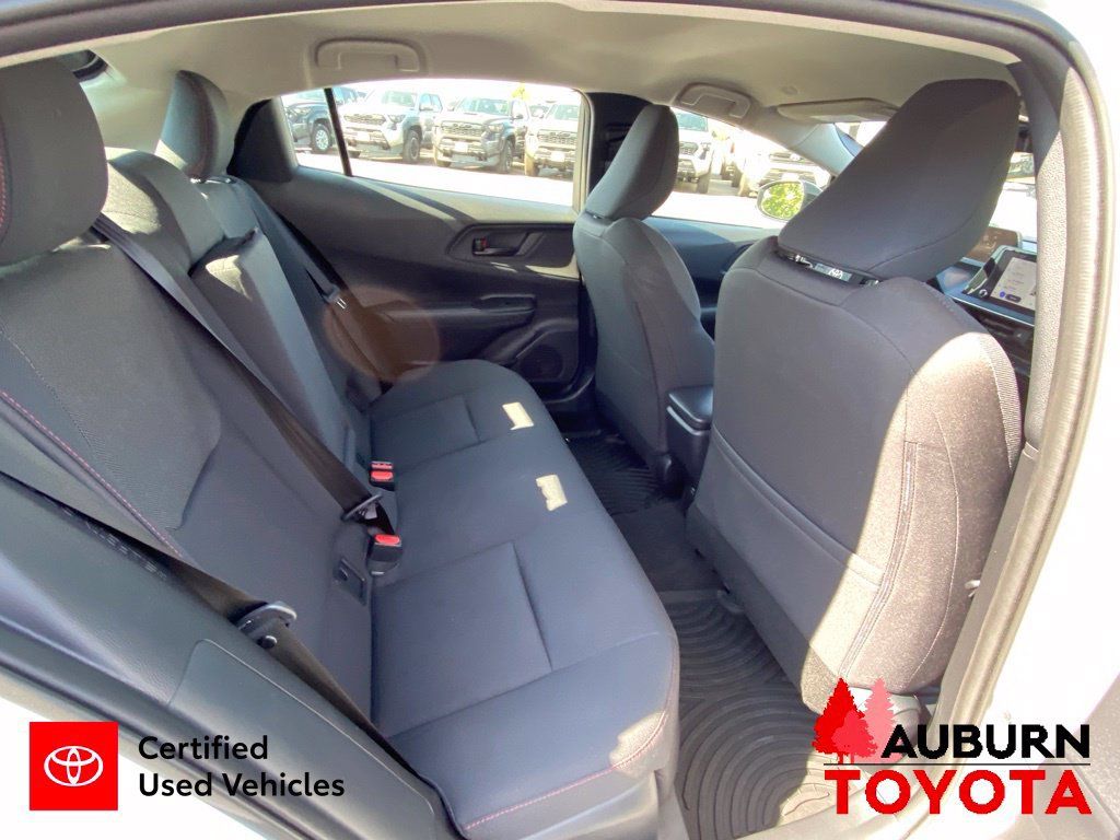 Certified 2026 Toyota Prius Plug-In Hybrid FWD image 17