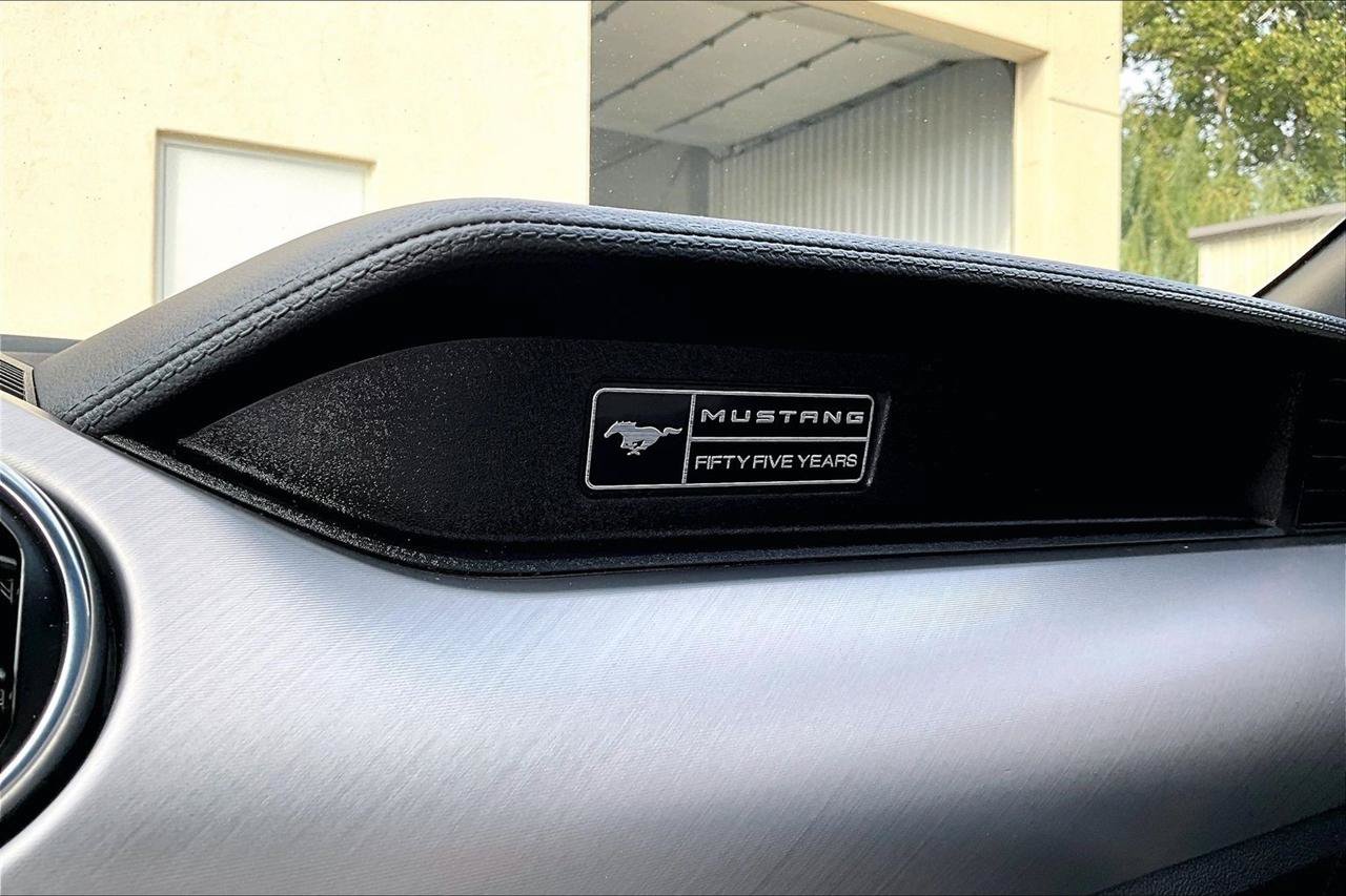 Used 2020 Ford Mustang GT Premium RWD image 39