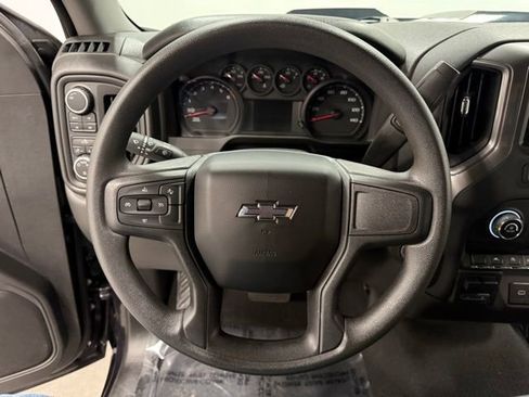 Used 2023 Chevrolet Silverado 1500 Custom Trail Boss AWD/4WD image 22