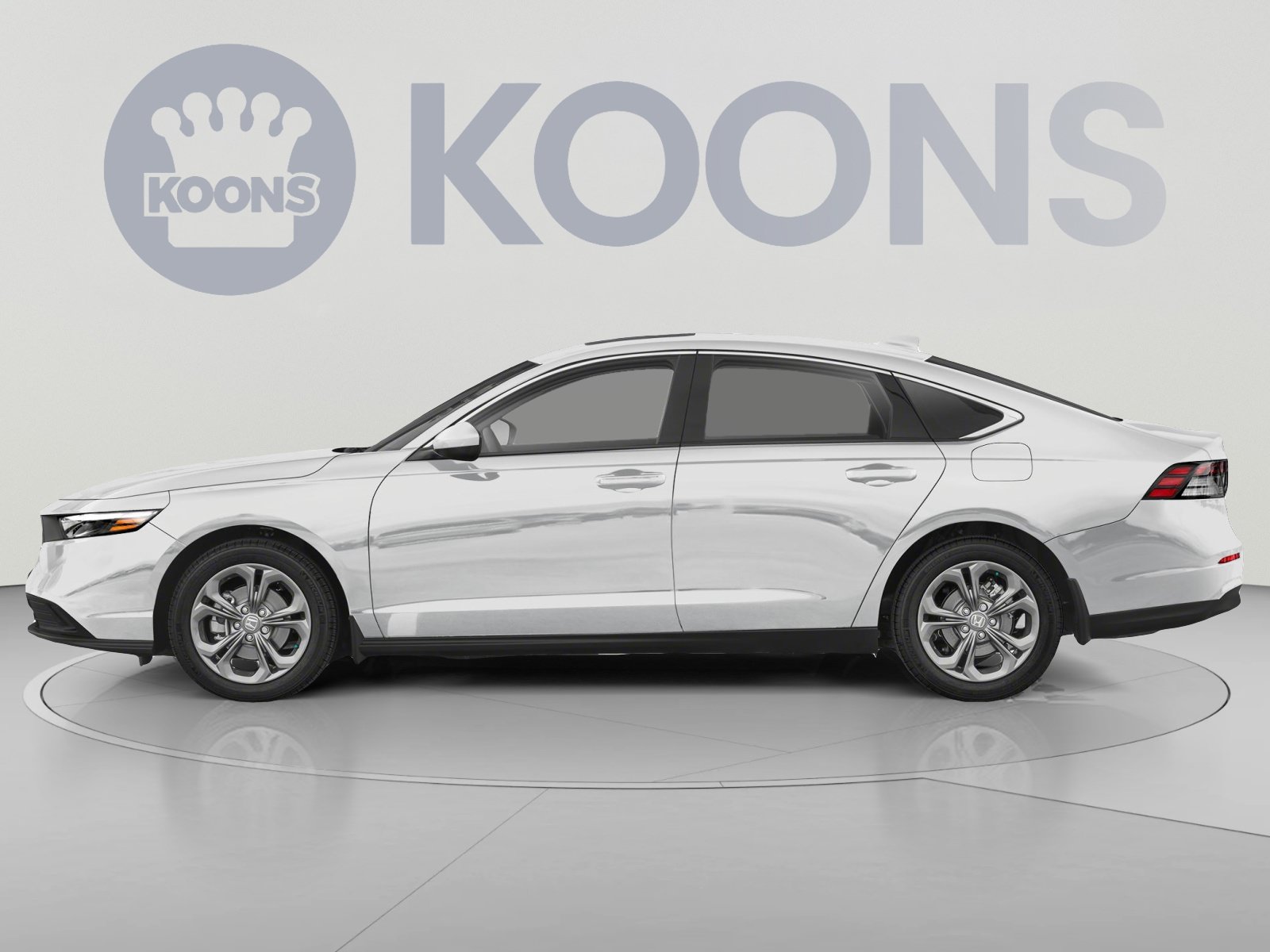 Used 2023 Honda Accord EX image 4