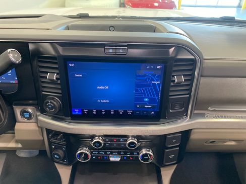 New 2026 Ford F350 Platinum w/ Platinum Plus Package AWD/4WD image 24