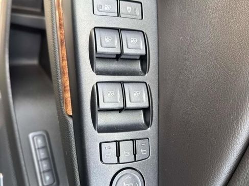 Used 2019 Chevrolet Tahoe Premier image 21