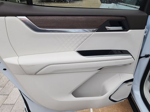 New 2026 GMC Acadia Denali image 46