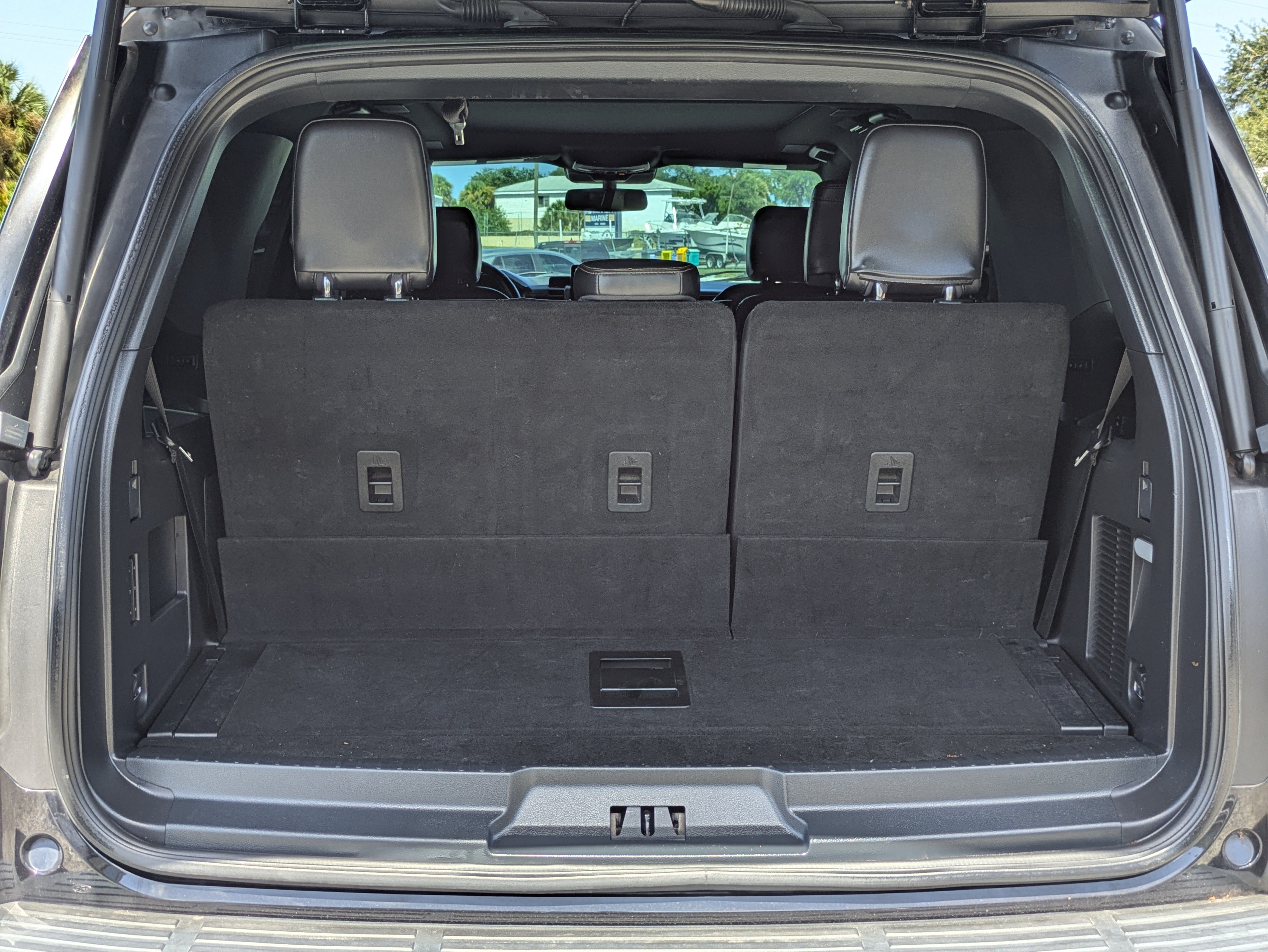 Used 2023 Ford Expedition Platinum AWD/4WD image 13
