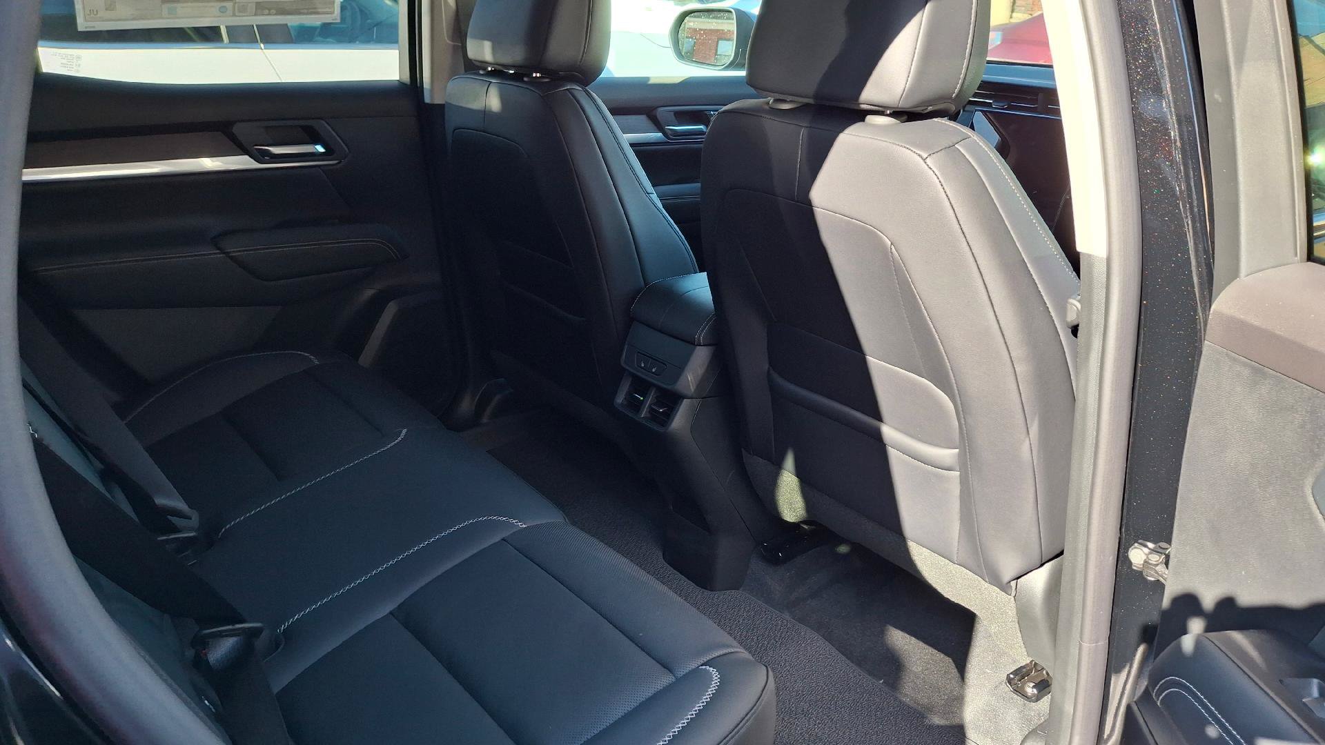 New 2027 GMC Terrain Denali AWD/4WD image 10