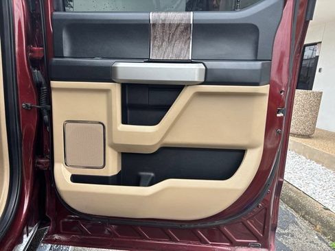Used 2017 Ford F250 Lariat w/ Chrome Package AWD/4WD image 58