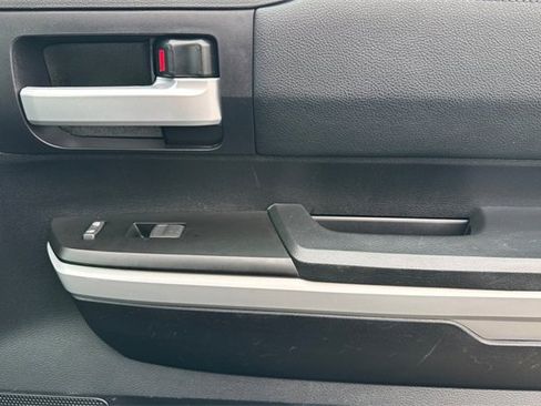 Used 2020 Toyota Tundra SR5 image 21