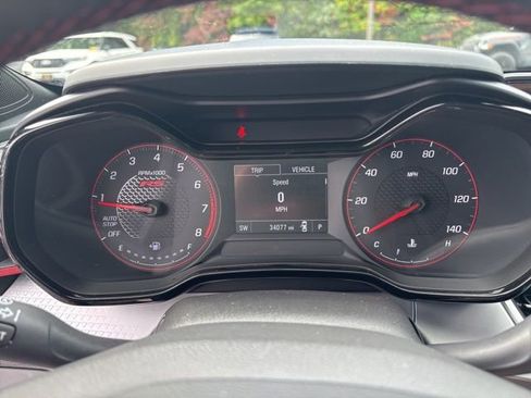 Used 2024 Chevrolet Trax RS w/ Sunroof Package image 28