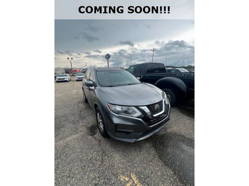 Used 2018 Nissan Rogue SV FWD image 1