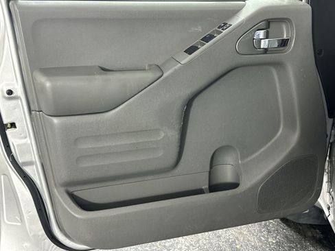 Used 2016 Nissan Frontier SV w/ SV Value Truck Package image 32