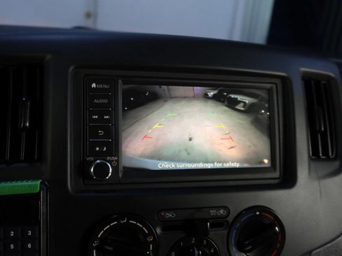 Used 2021 Nissan NV200 SV w/ Sliding Door Glass Package image 25