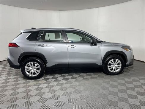 Certified 2024 Toyota Corolla Cross L AWD/4WD image 8
