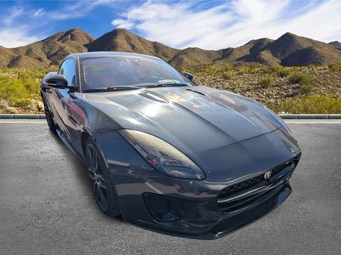 Used 2020 Jaguar F-TYPE Checkered Flag image 3