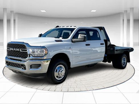 Used 2024 RAM 3500 SLT w/ Quick Order Package 2YG SLT image 1