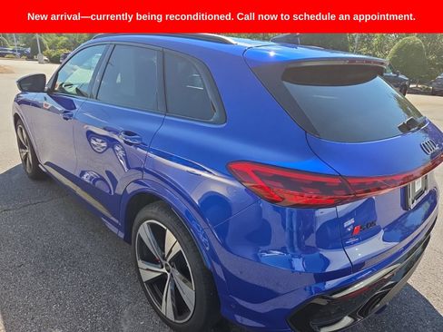 Used 2025 Audi SQ5 Premium Plus AWD/4WD image 3