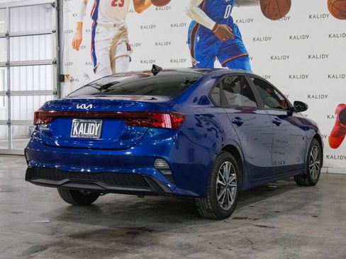 Used 2023 Kia Forte LXS w/ LXS Technology Package image 24