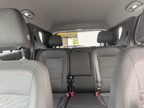 Used 2021 Chevrolet Equinox LT AWD/4WD image 32