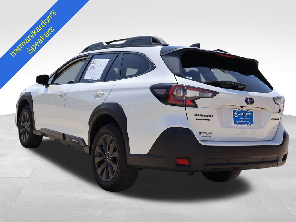 Used 2025 Subaru Outback Onyx Edition AWD/4WD image 3
