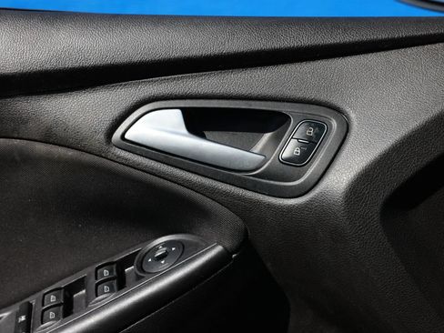 Used 2016 Ford Focus SE FWD image 43