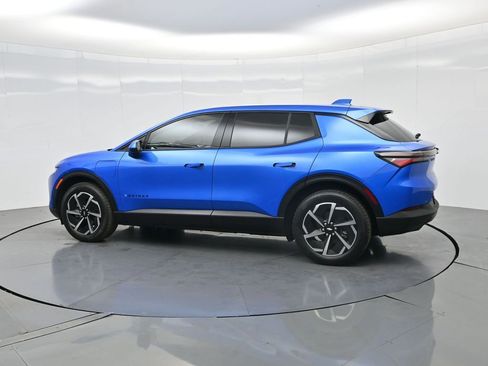 Used 2025 Chevrolet Equinox EV LT image 9