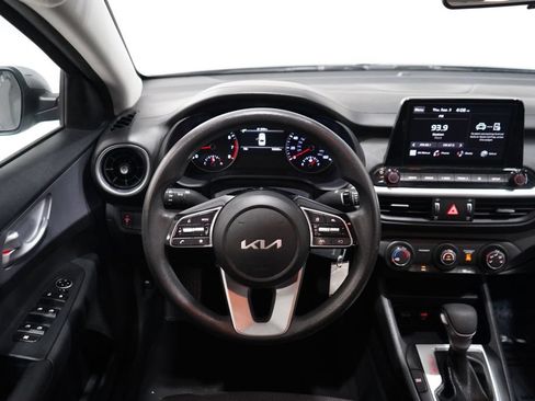 Used 2024 Kia Forte LXS FWD image 13