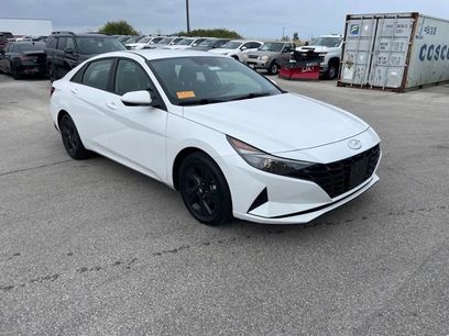 Certified 2021 Hyundai Elantra SEL w/ Convenience Package