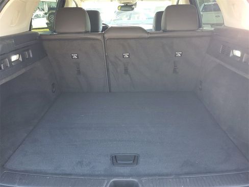 Used 2023 Buick Envision Essence image 9