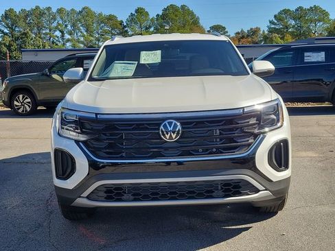 New 2026 Volkswagen Atlas Cross Sport SE FWD image 2