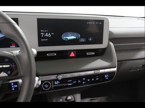 Certified 2024 Hyundai Ioniq 5 SEL RWD image 9