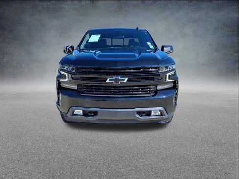 Used 2022 Chevrolet Silverado 1500 RST w/ Convenience Package II RWD image 2
