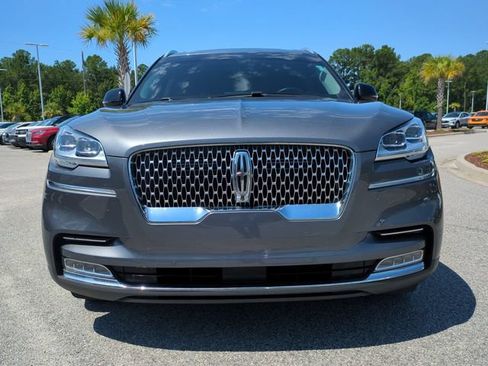 Used 2023 Lincoln Aviator Reserve w/ Equipment Group 201A RWD image 9