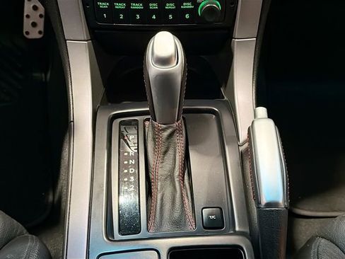 Used 2006 Pontiac GTO Base image 14